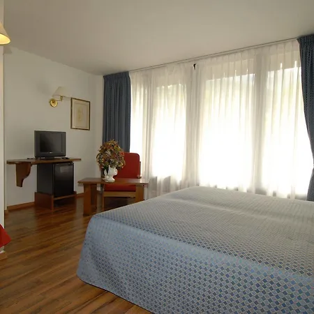 Hotel Clementi
