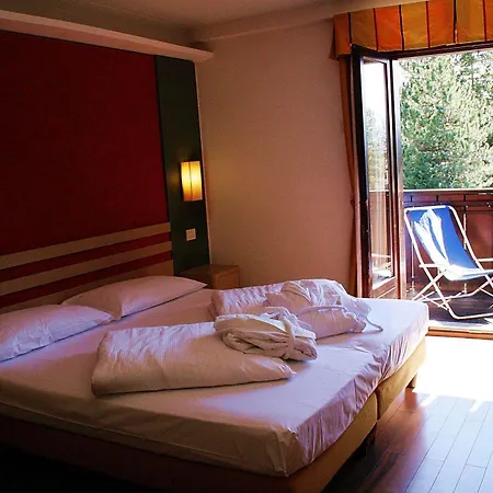 Clementi Hotel