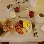 Hotel Clementi 4*